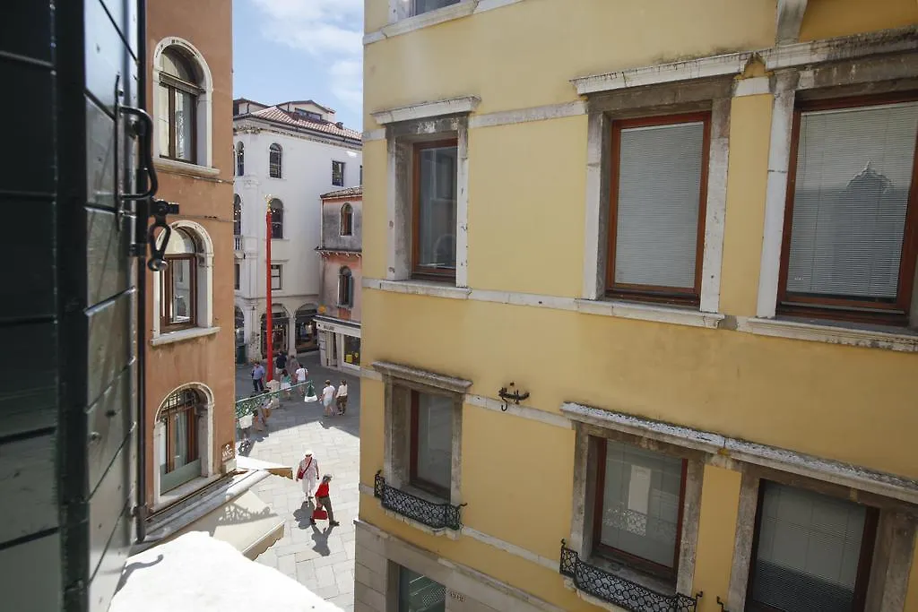 Locanda Delle Acque Venice Bed & Breakfast
