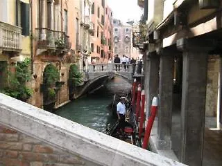 Locanda Delle Acque Venice Bed & Breakfast
