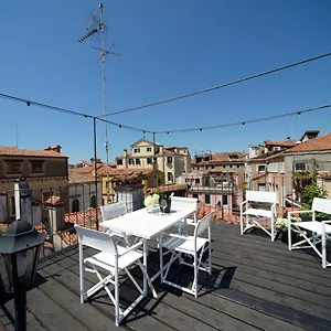 Apart Otel La Fenice